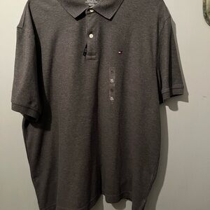 Tommy Hilfiger Men's Charcoal Polo Shirt. Size XL. Short sleeve. New with tags.